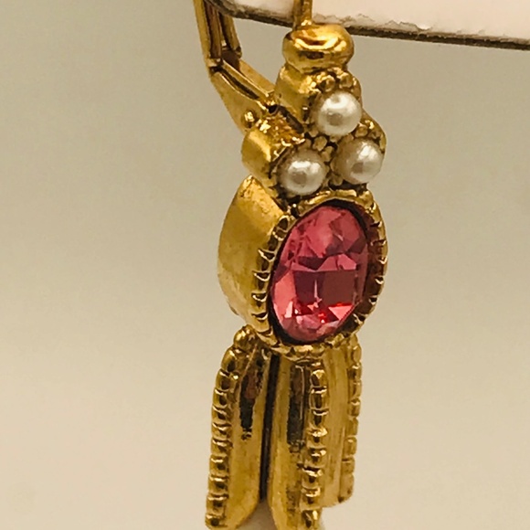 Gorgeous Pearl and Pink Stone Drop Earrings - Picture 5 of 7